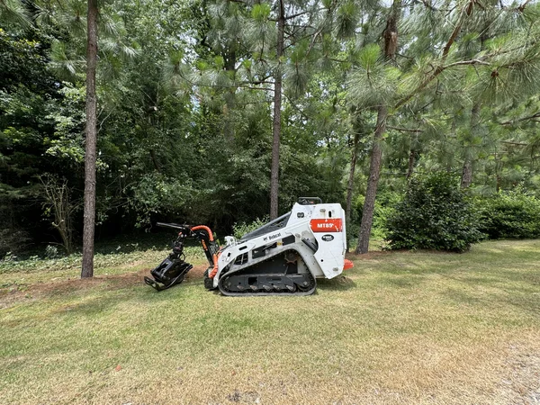 Dave's Tree Service Equipment - Spider Lift and Loader